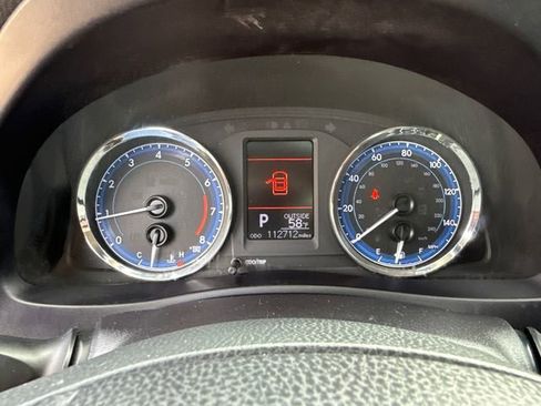 Used 2019 Toyota Corolla LE FWD image 30