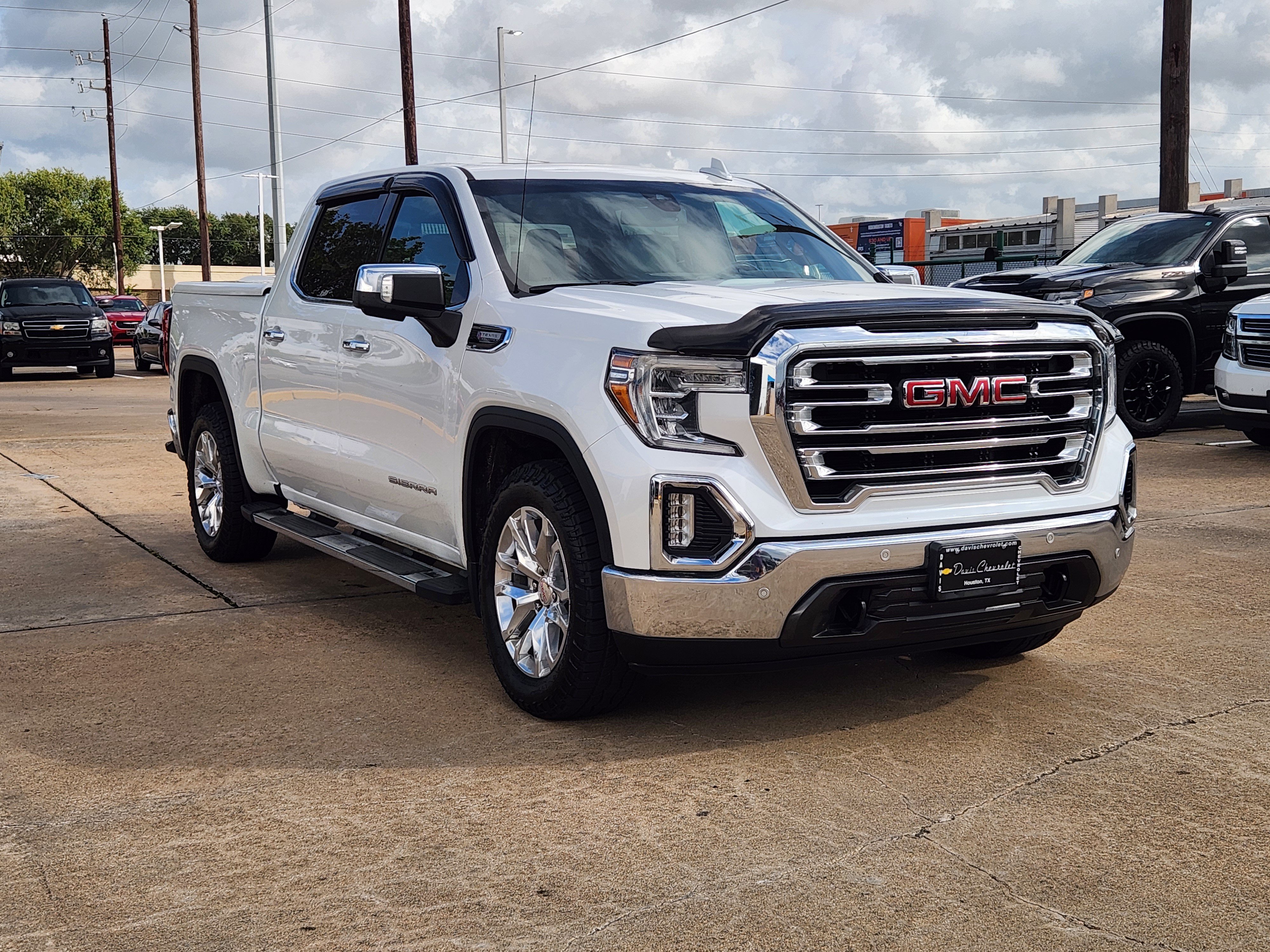 Used 2020 GMC Sierra 1500 SLT RWD image 4