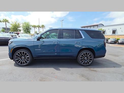 New 2026 Chevrolet Tahoe High Country AWD/4WD image 15