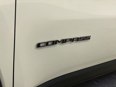 Used 2018 Jeep Compass Limited w/ Navigation Group image 35