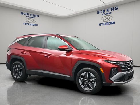 New 2026 Hyundai Tucson SEL AWD/4WD image 2