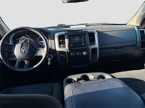 Used 2019 RAM 1500 Classic Warlock image 20