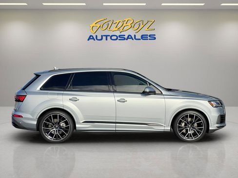 Used 2023 Audi Q7 3.0T Prestige image 3