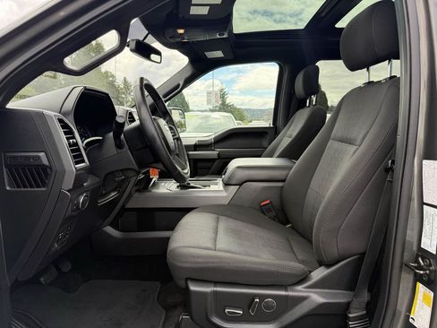 Used 2018 Ford F150 XLT w/ Equipment Group 302A Luxury AWD/4WD image 15
