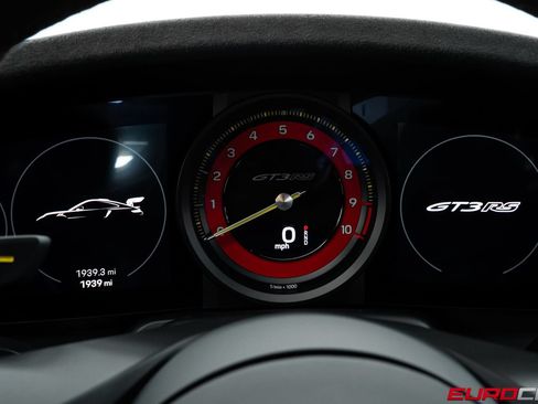 Used 2025 Porsche 911 GT3 RS RWD image 32