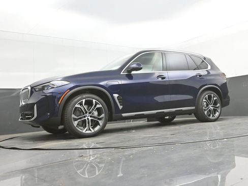 New 2026 BMW X5 xDrive50e AWD/4WD image 47