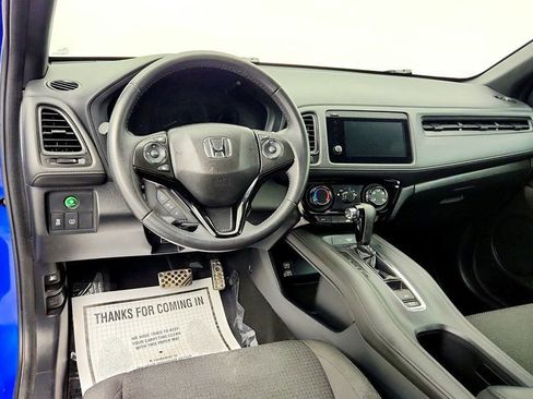 Used 2019 Honda HR-V Sport image 12