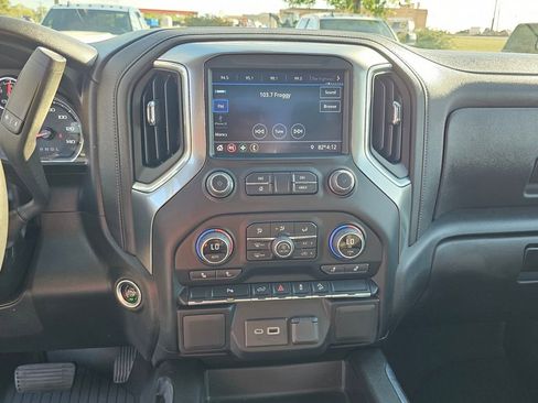 Used 2022 Chevrolet Silverado 1500 LT Trail Boss w/ Safety Package image 24