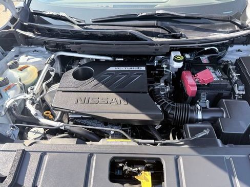 Certified 2023 Nissan Rogue SL w/ SL Premium Package FWD image 18