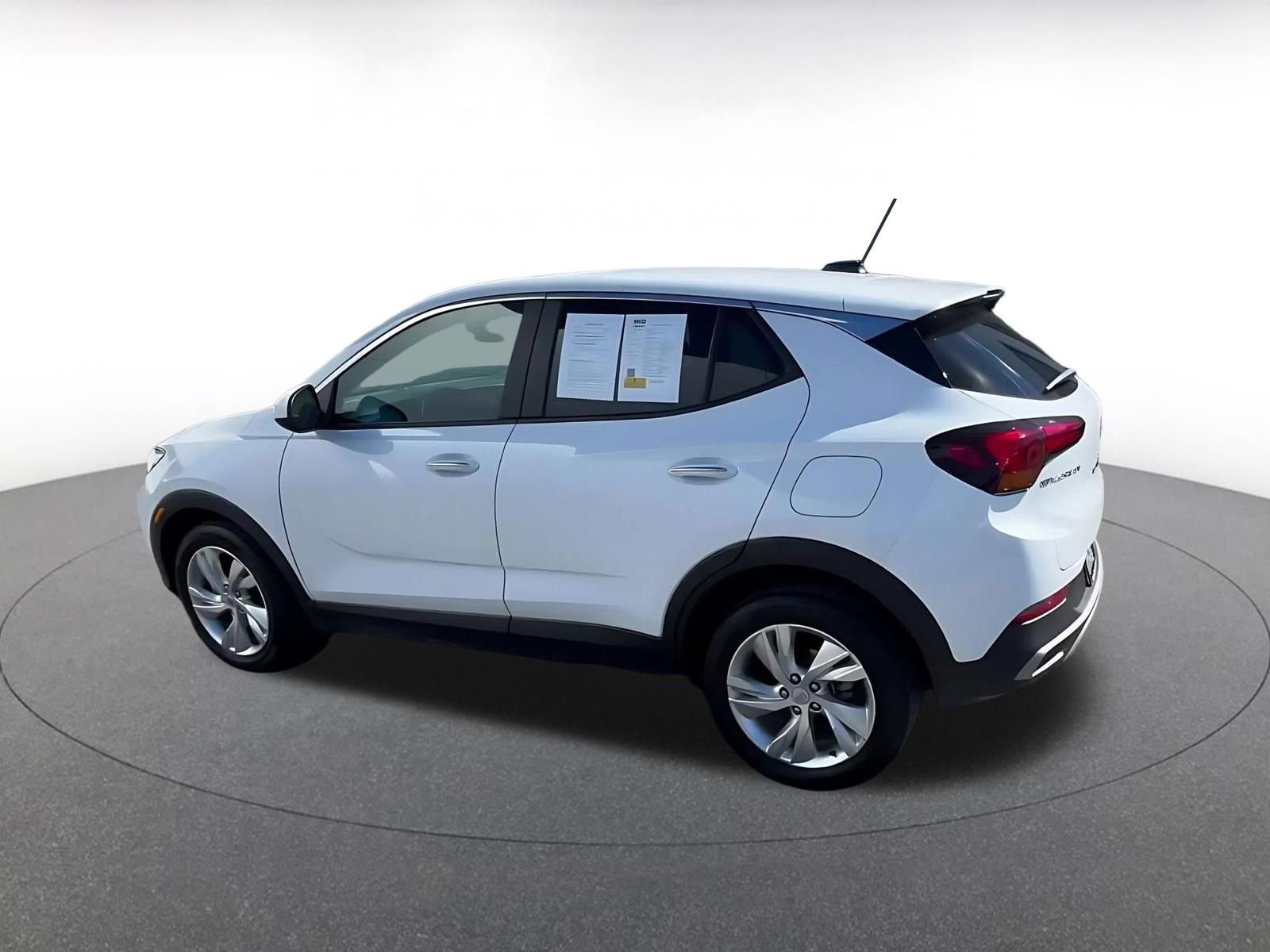 Used 2025 Buick Encore GX Preferred FWD image 9
