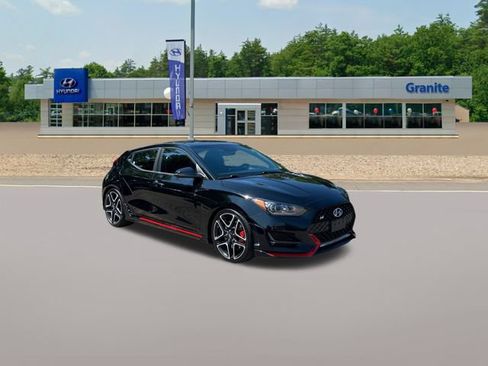 Used 2020 Hyundai Veloster N w/ Performance Package FWD image 6