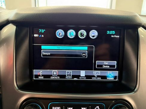 Used 2020 Chevrolet Suburban LT image 54