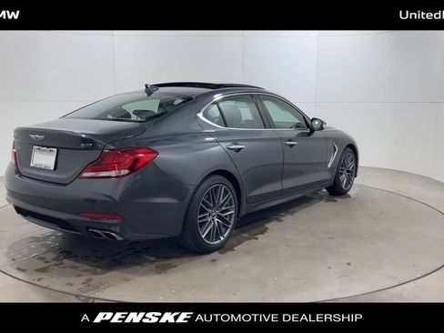 Used 2019 Genesis G70 2.0T Advanced w/ Elite Package image 8