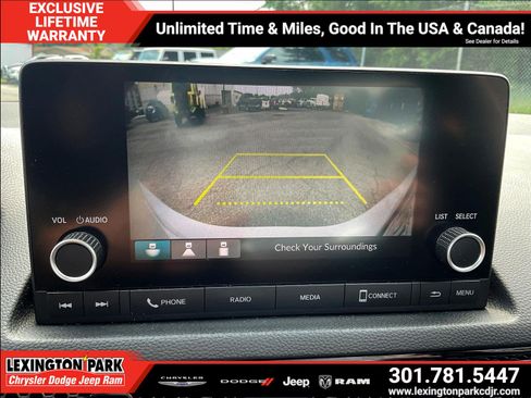 Used 2022 Honda Civic EX image 14