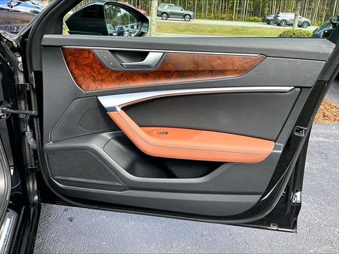 Used 2022 Audi A6 Premium Plus image 22