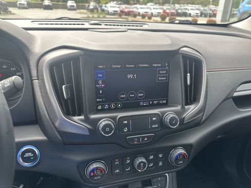 Used 2023 GMC Terrain AT4 w/ Infotainment Package II image 34