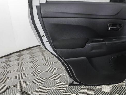 Used 2017 Mitsubishi Outlander Sport SE image 37