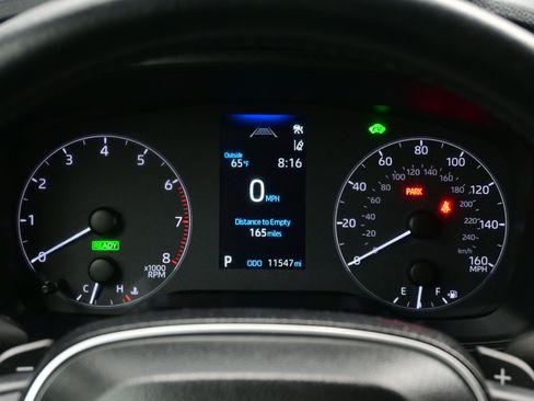 Used 2025 Toyota Corolla Cross AWD Hybrid w/ Moonroof Package image 25