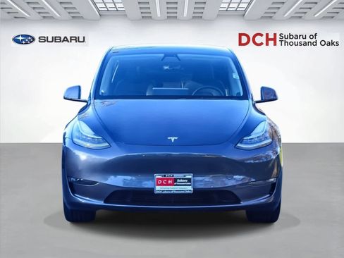 Used 2022 Tesla Model Y Long Range image 2