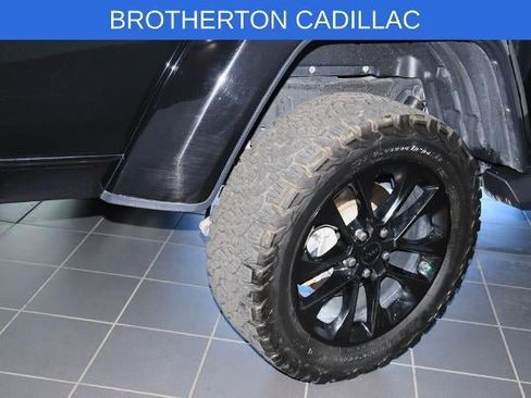 Used 2021 Jeep Gladiator Overland AWD/4WD image 15