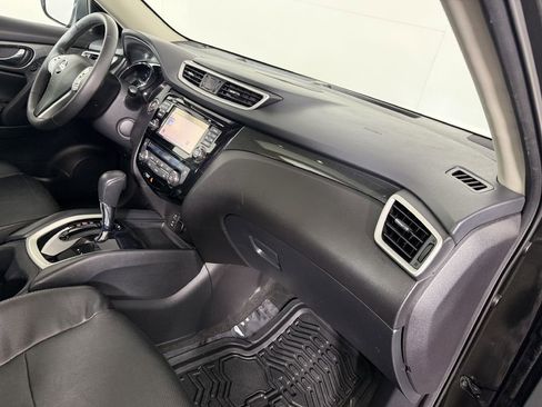 Used 2016 Nissan Rogue SL w/ SL Premium Package AWD/4WD image 23