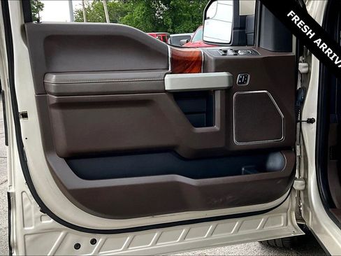 Used 2018 Ford F150 King Ranch w/ Trailer Tow Package AWD/4WD image 20