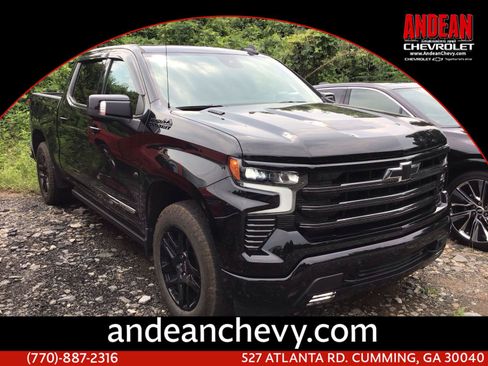 Used 2024 Chevrolet Silverado 1500 High Country w/ Midnight Edition AWD/4WD image 1