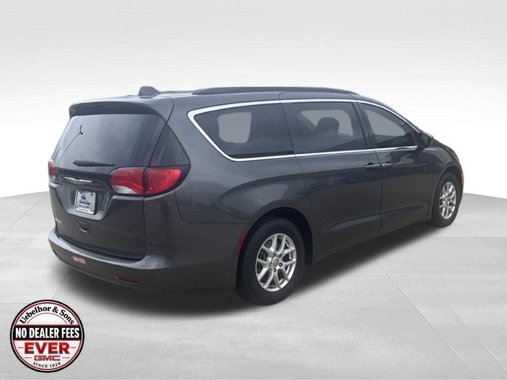 Used 2020 Chrysler Voyager Lxi FWD image 6