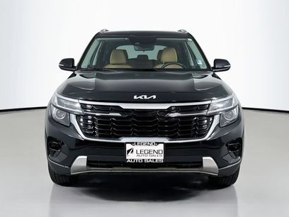 Used 2024 Kia Seltos EX