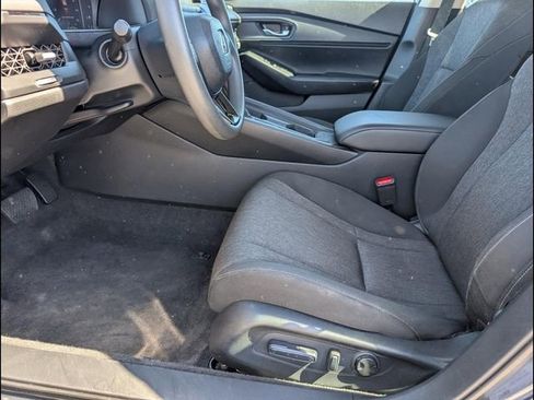 Used 2024 Honda Accord EX image 9
