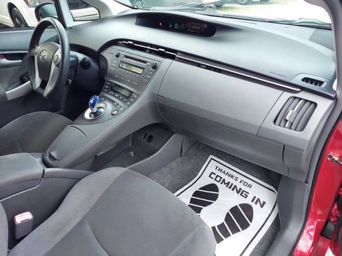 Used 2011 Toyota Prius Two image 10