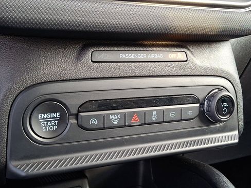 Used 2025 Ford Bronco Sport Big Bend w/ Convenience Package image 19