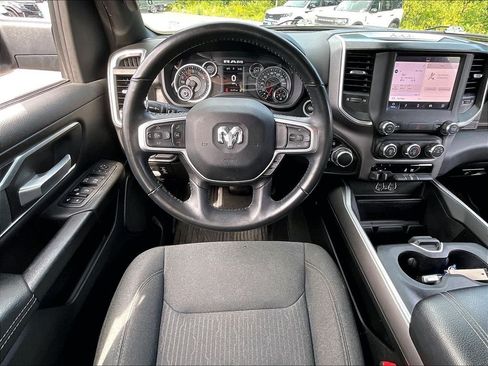 Used 2022 RAM 1500 Big Horn AWD/4WD image 16
