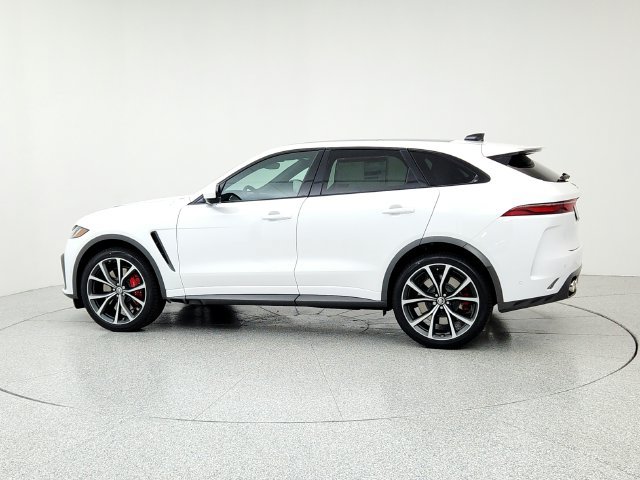 Certified 2026 Jaguar F-PACE SVR AWD/4WD image 7