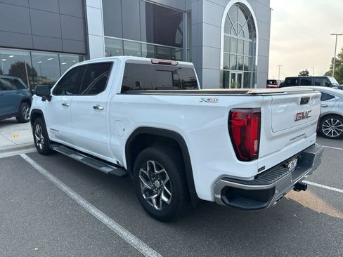 Used 2025 GMC Sierra 1500 SLT w/ SLT Premium Plus Package AWD/4WD image 3