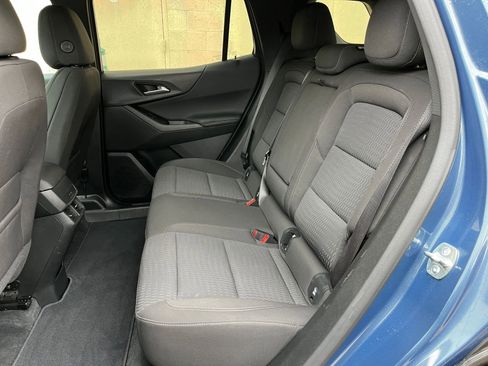 Used 2025 Chevrolet Equinox LT image 25