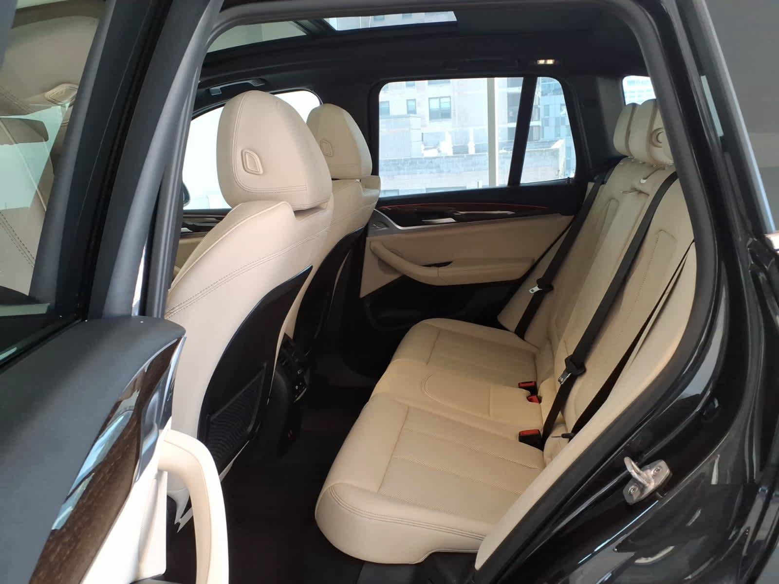 Used 2024 BMW X3 xDrive30i w/ Premium Package AWD/4WD image 11