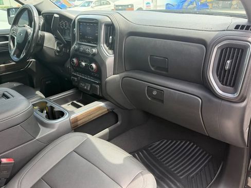 Used 2021 Chevrolet Silverado 1500 RST w/ Convenience Package II AWD/4WD image 15