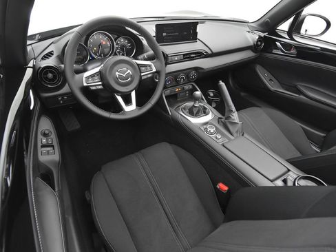 New 2026 MAZDA MX-5 Miata Club w/ Weather Package RWD image 31