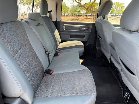 Used 2017 RAM 2500 Big Horn AWD/4WD image 28