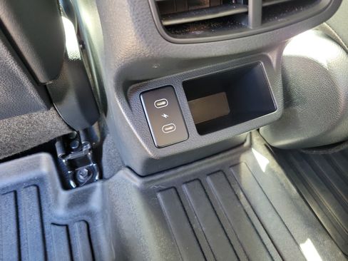 Used 2026 Kia Seltos EX FWD image 16