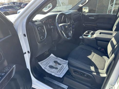 Used 2019 Chevrolet Silverado 1500 LT w/ Texas Edition image 14