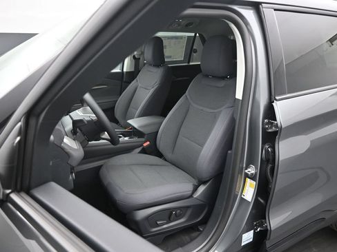 New 2026 Ford Explorer Active RWD image 7