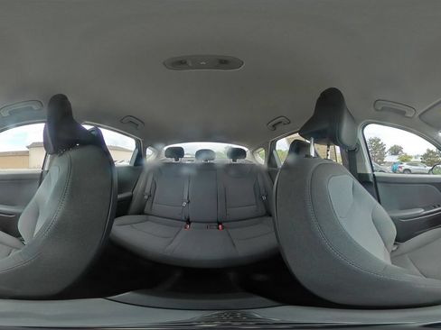 Used 2025 Kia K4 FWD image 42