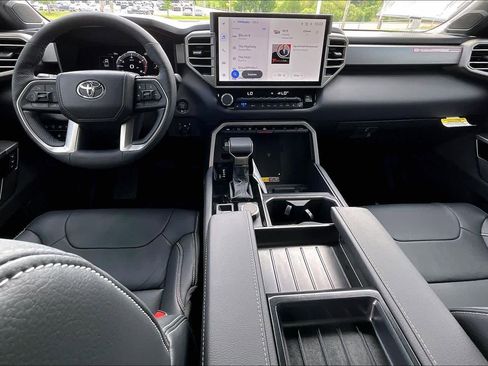 New 2026 Toyota Tundra Limited AWD/4WD image 5