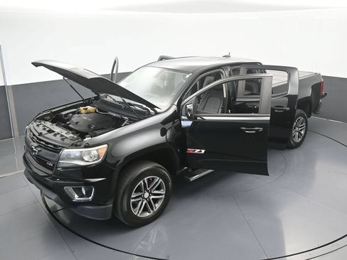Used 2019 Chevrolet Colorado Z71 RWD image 65