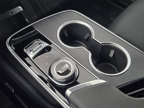 New 2025 Cadillac Lyriq Luxury image 21