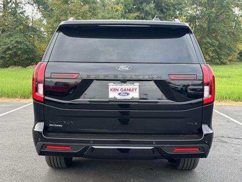 New 2025 Ford Expedition Max Platinum w/ Stealth Performance Package image 10
