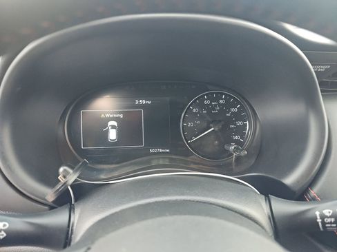 Used 2024 Nissan Kicks SR image 2