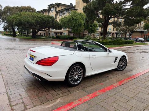 Used 2018 Mercedes-Benz SL 550 image 10